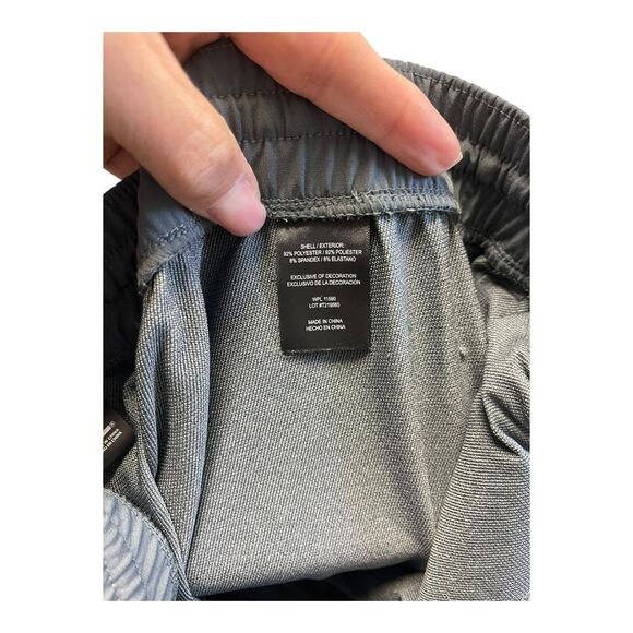 32 Degrees Cool Women’s Gray Lightweight Everyday Pants Medium - Picture 5 of 8